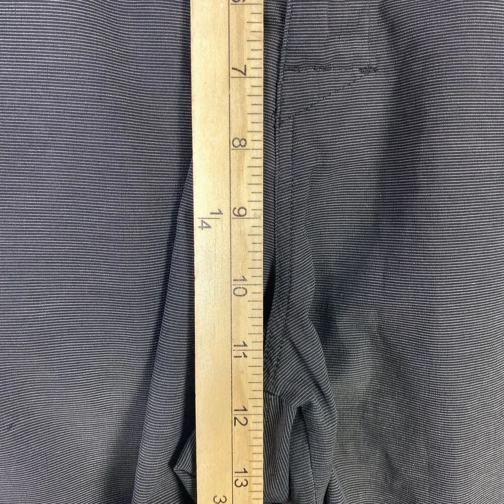 Travis Matthew Shorts Mens Size 34 Gray Chino Golf Lightweight Performance